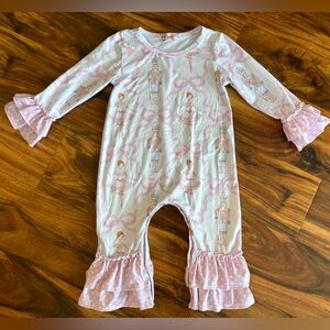 Clover Cottage Girls Pink Nutcracker 1 Pce Romper 12 18 24 Months Christmas Bows